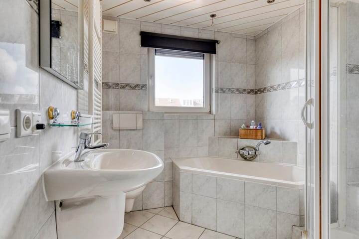 Foto 21 van Kamillestraat 30