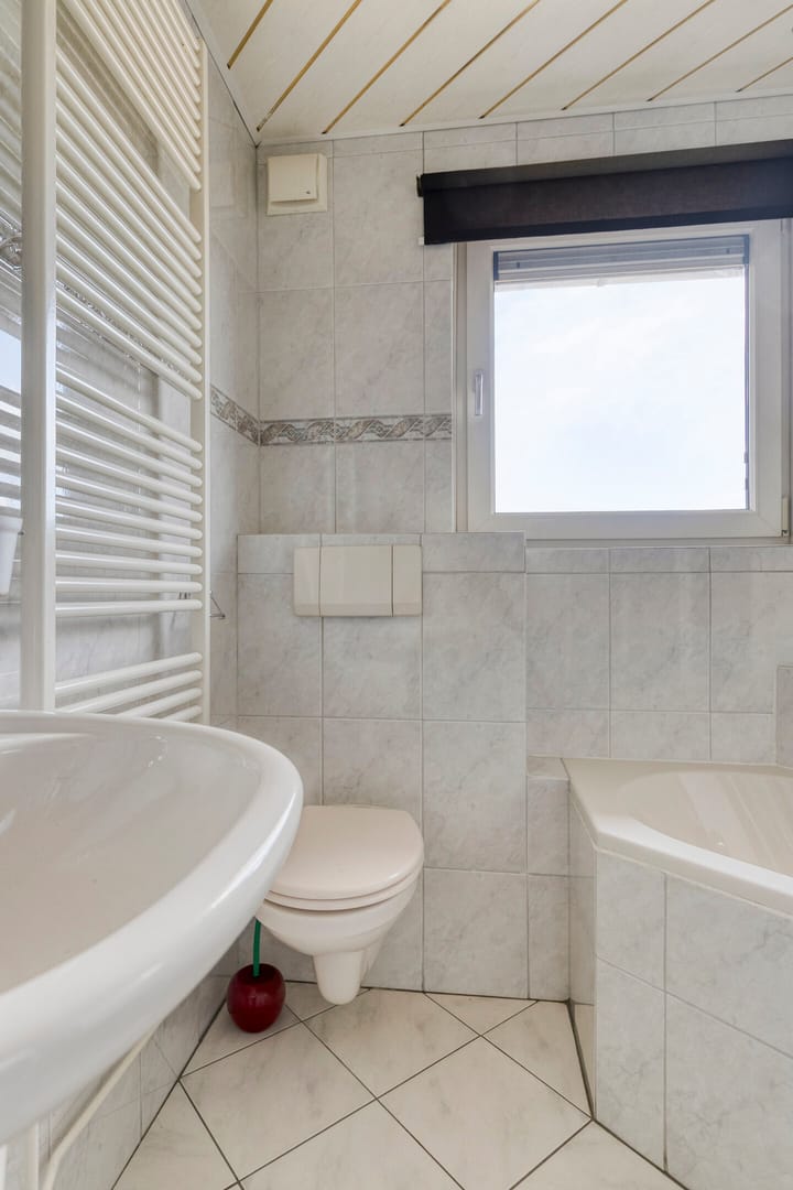 Foto 22 van Kamillestraat 30