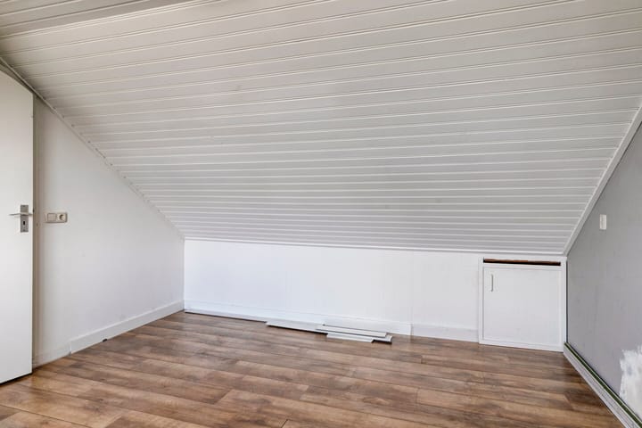 Foto 27 van Kamillestraat 30