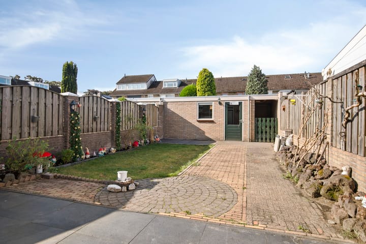 Foto 28 van Kamillestraat 30