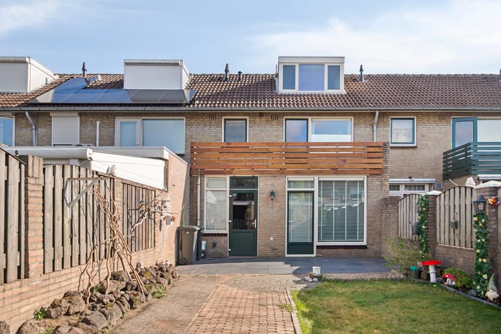 Foto 30 van Kamillestraat 30