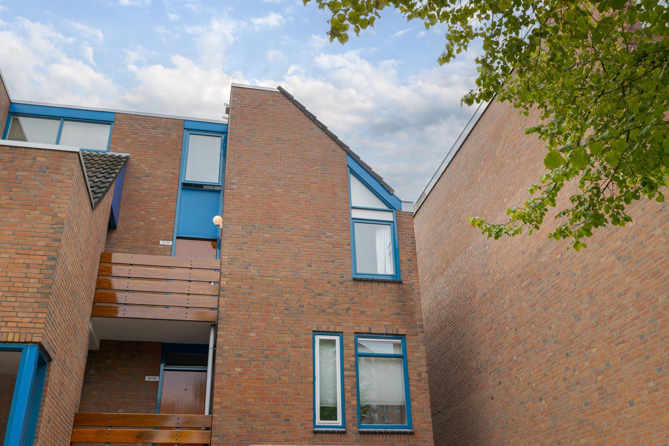 Foto 6 van Petrus Campersingel 31-17