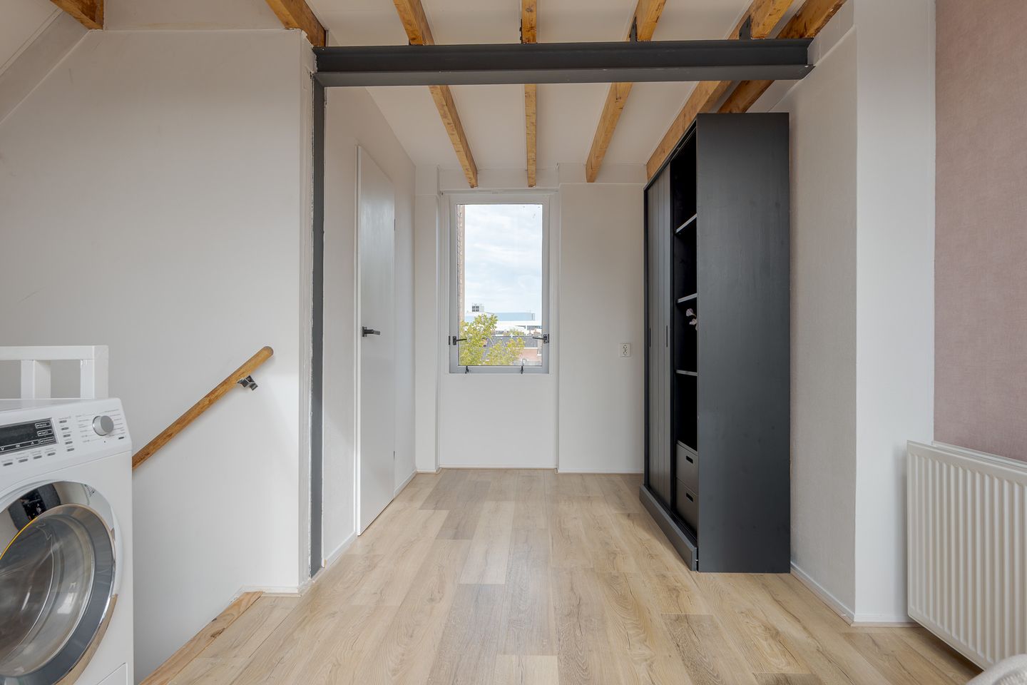 Foto 29 van Petrus Campersingel 31-17