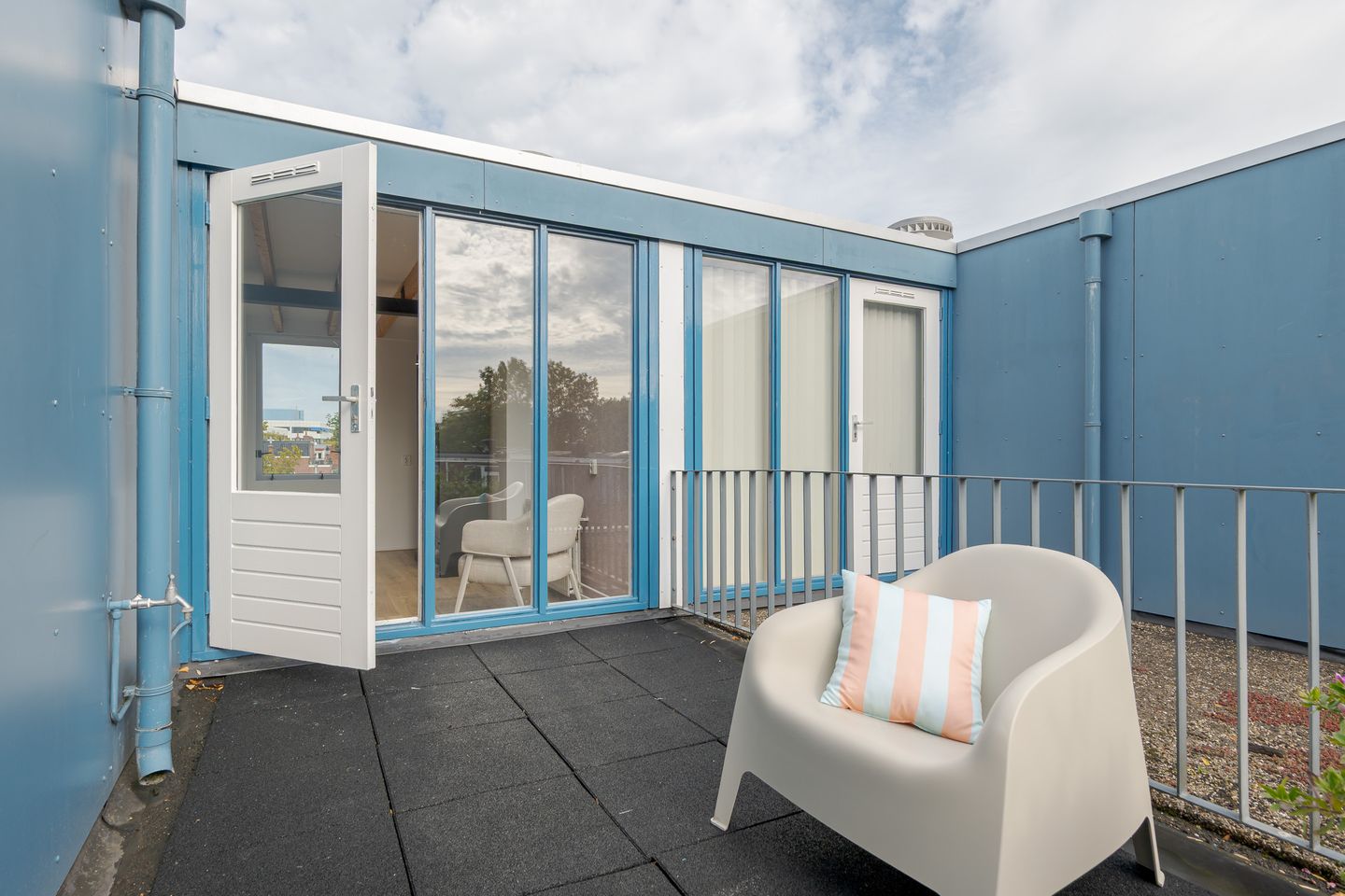 Foto 34 van Petrus Campersingel 31-17