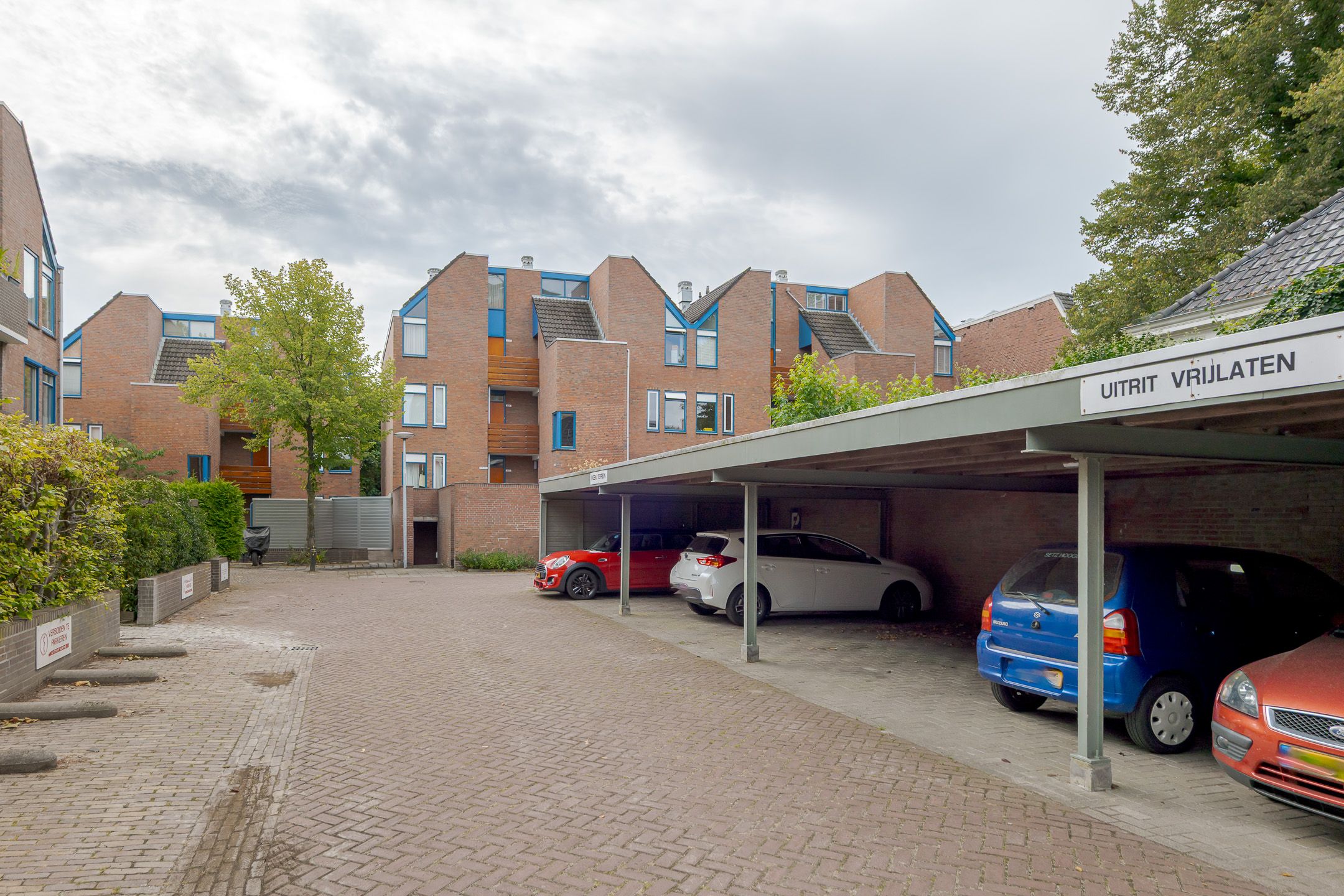 Foto 39 van Petrus Campersingel 31-17