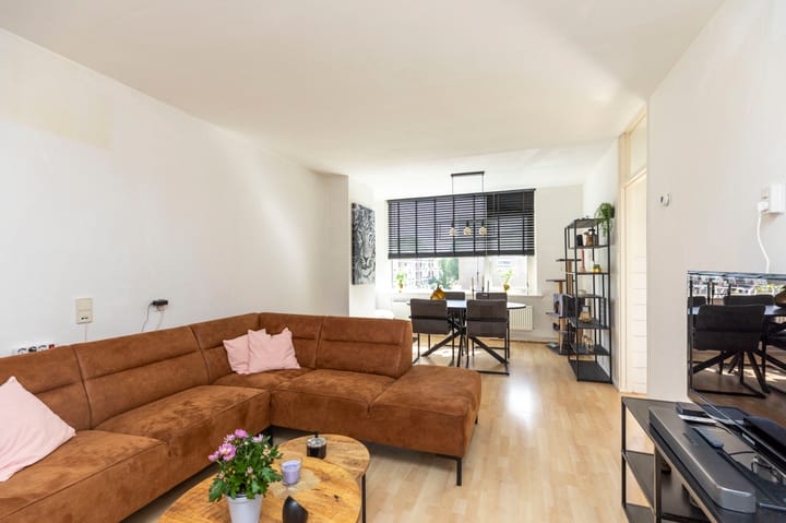 Photo 2 of Vegelinsoord 35