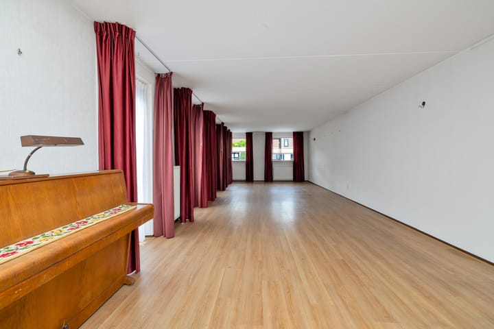 Photo 10 of Puccinistraat 6