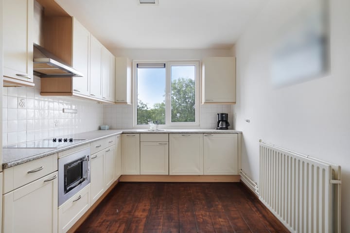 Photo 7 of Kopspoor 99