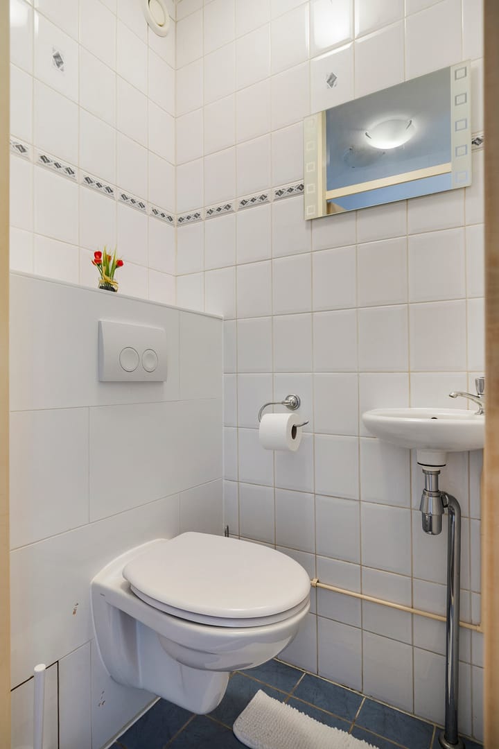 Photo 17 of Kopspoor 99