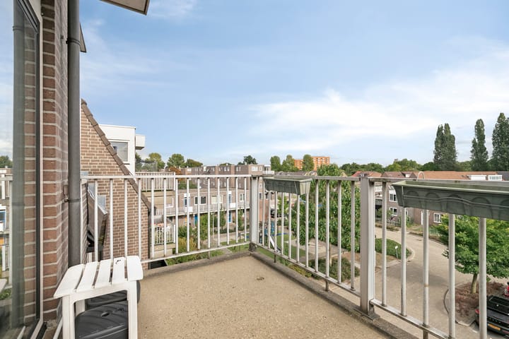 Photo 19 of Kopspoor 99