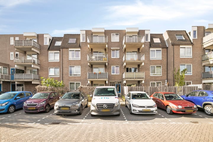 Photo 30 of Kopspoor 99