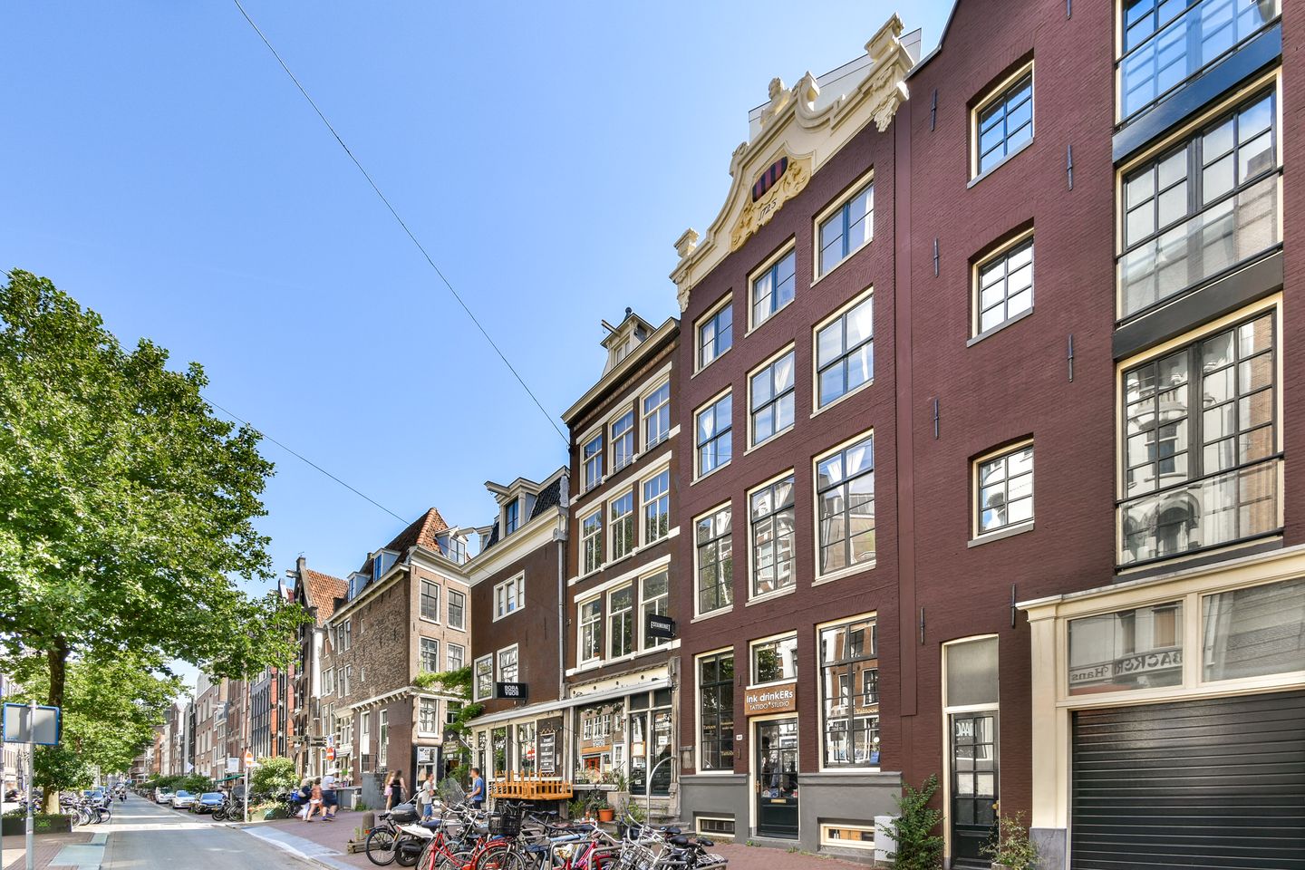 View photo 2 of Spuistraat 263