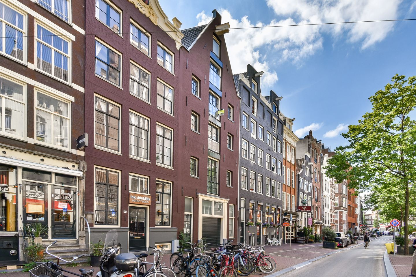 View photo 3 of Spuistraat 263