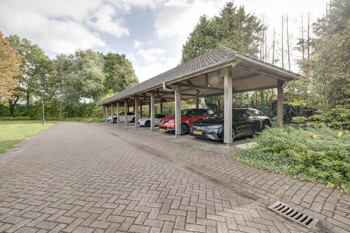 Photo 42 of Schelfhouthof 4