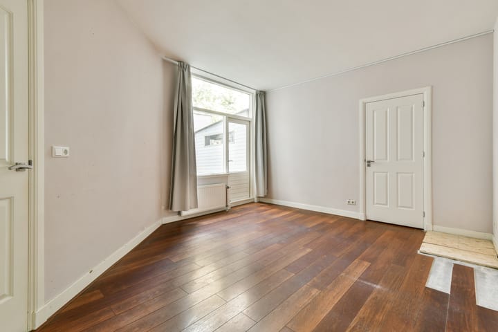 Foto 15 van Van Brakelstraat 40