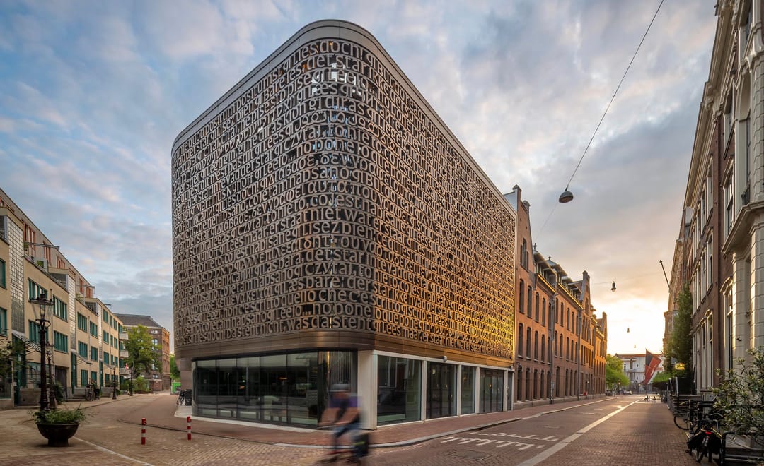 Foto 17 van Oudezijds Achterburgwal 169-B