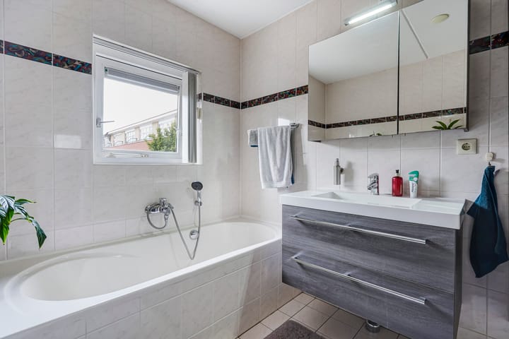 Photo 29 of Karekiet 47