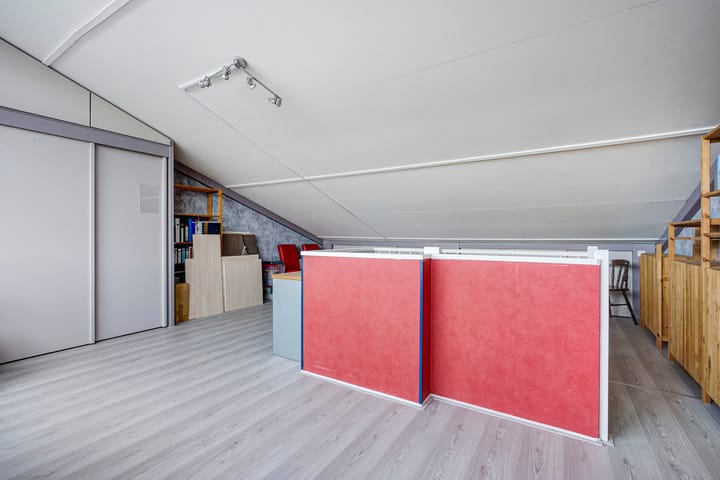 Photo 36 of Karekiet 47