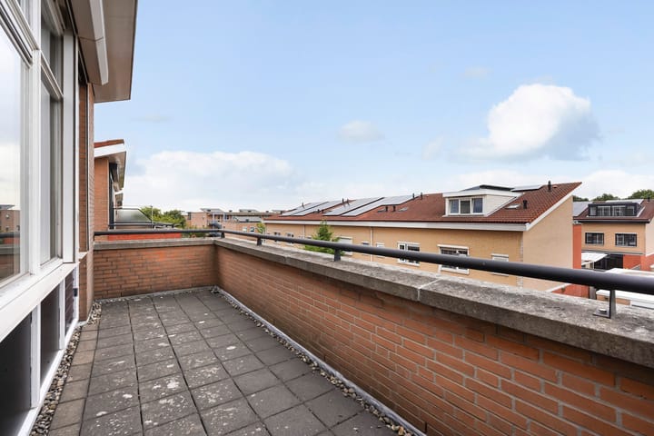 Photo 38 of Karekiet 47