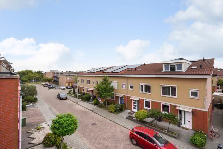 Photo 40 of Karekiet 47