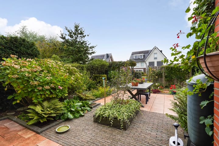 Photo 45 of Karekiet 47