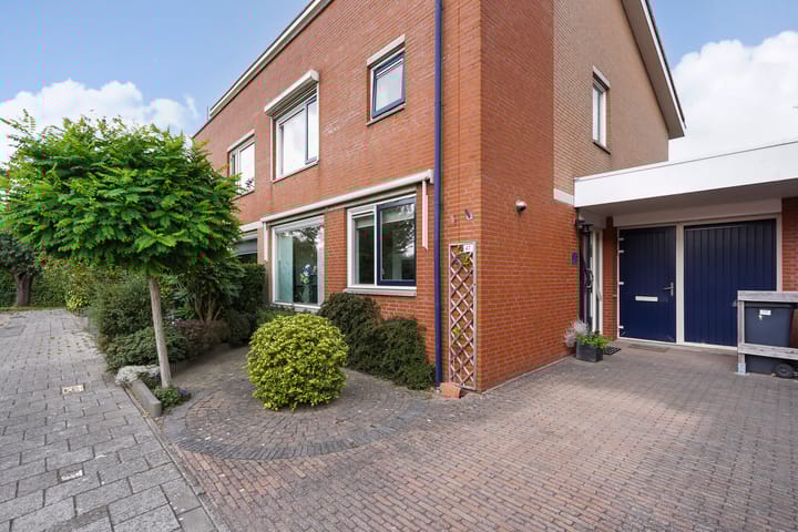 Photo 55 of Karekiet 47