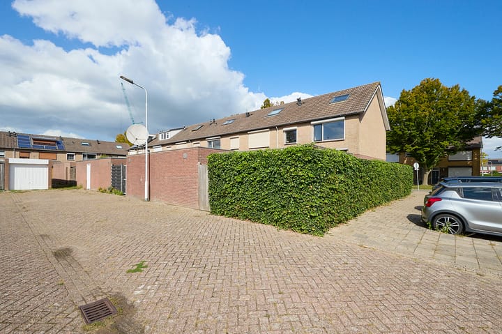 Foto 17 van Lingestraat 32