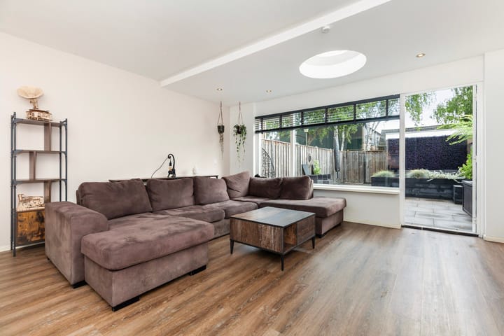 Photo 8 of Merwedehof 19