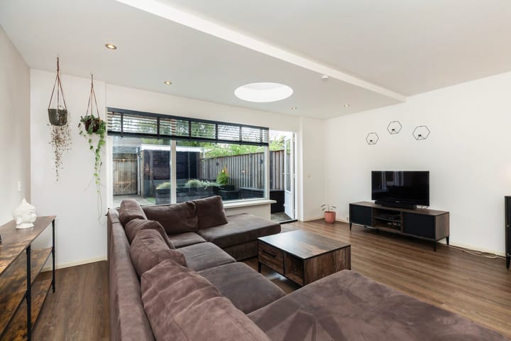 Photo 14 of Merwedehof 19