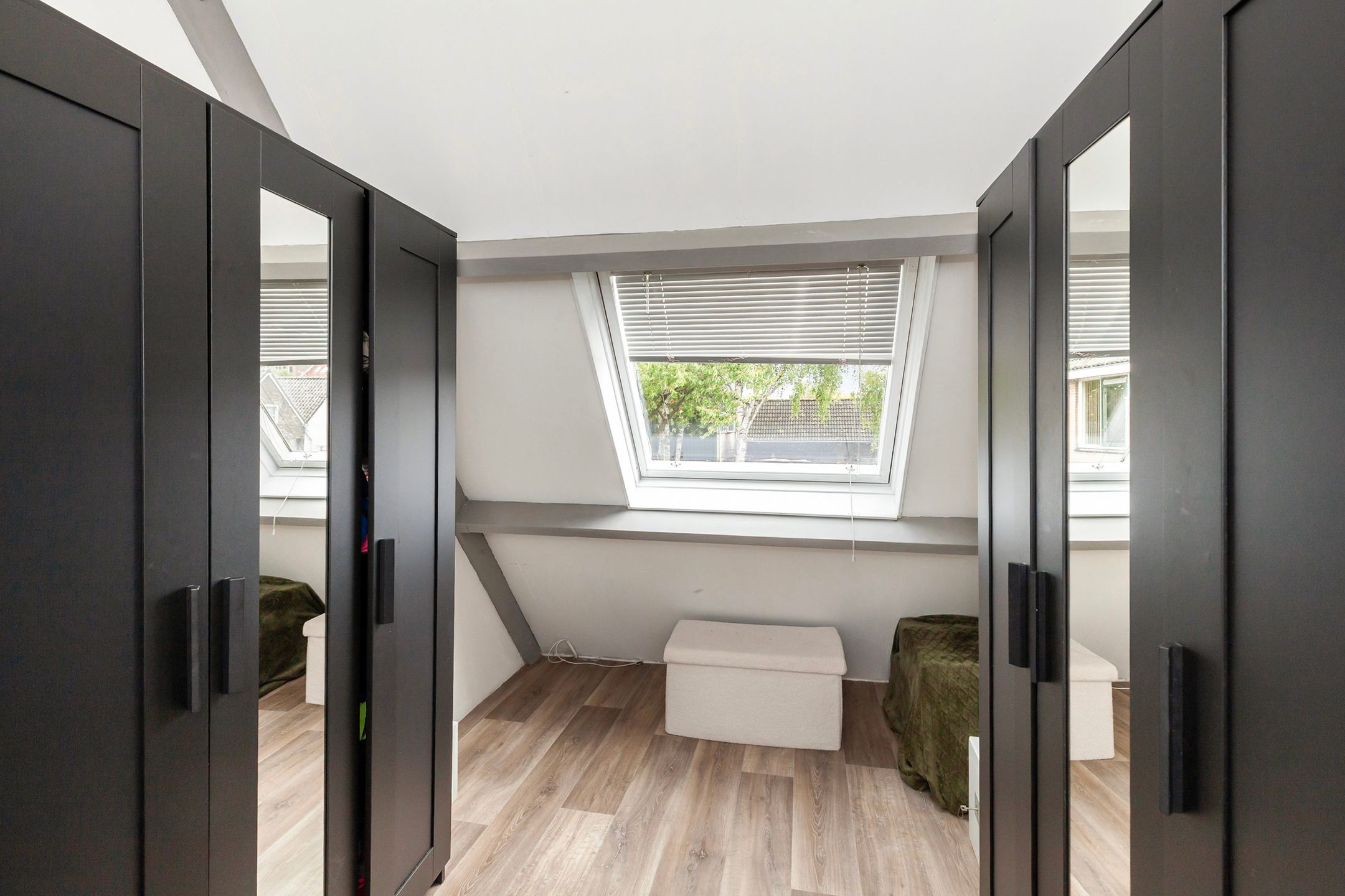 Foto 30 van Merwedehof 19