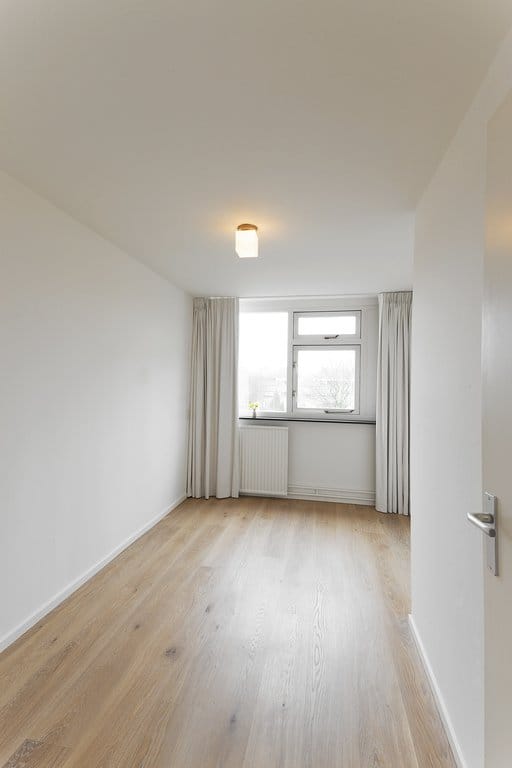 Photo 10 of Lesse 10