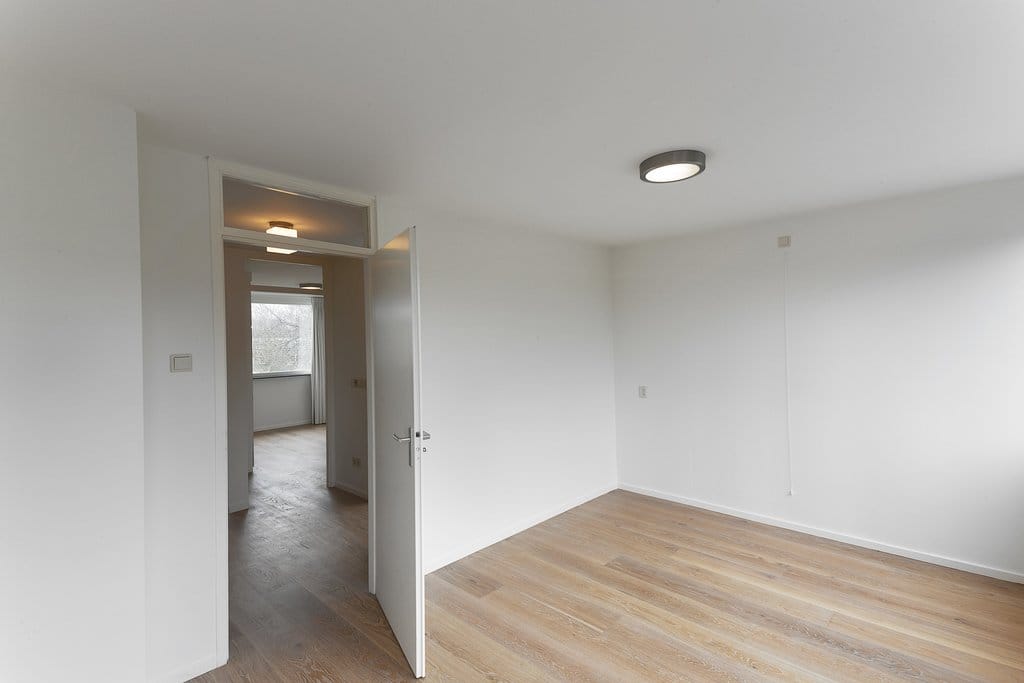 Photo 12 of Lesse 10