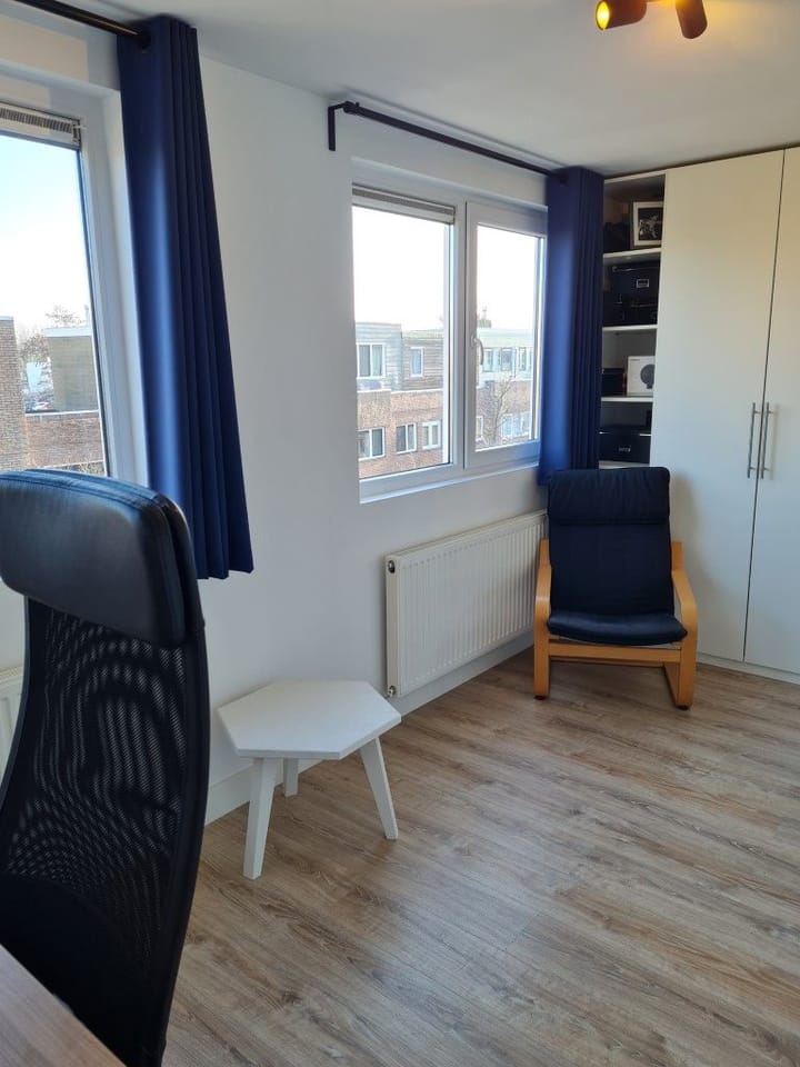 Foto 37 van Van 't Hoffstraat 55