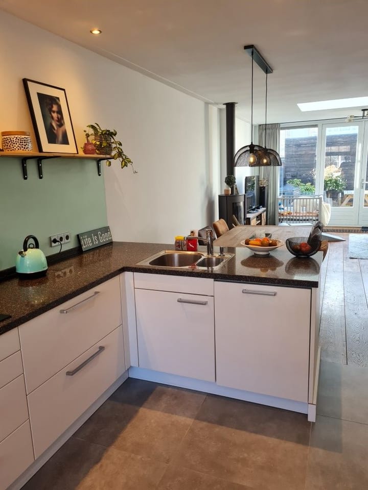 Foto 13 van Van 't Hoffstraat 55