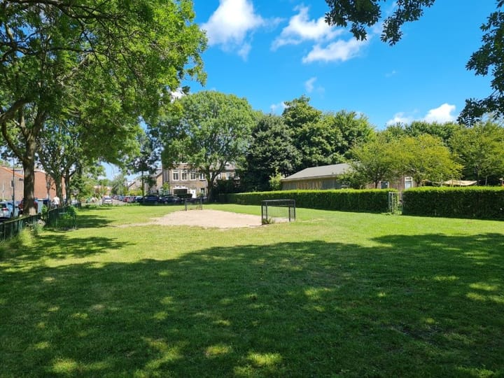 Foto 42 van Van 't Hoffstraat 55