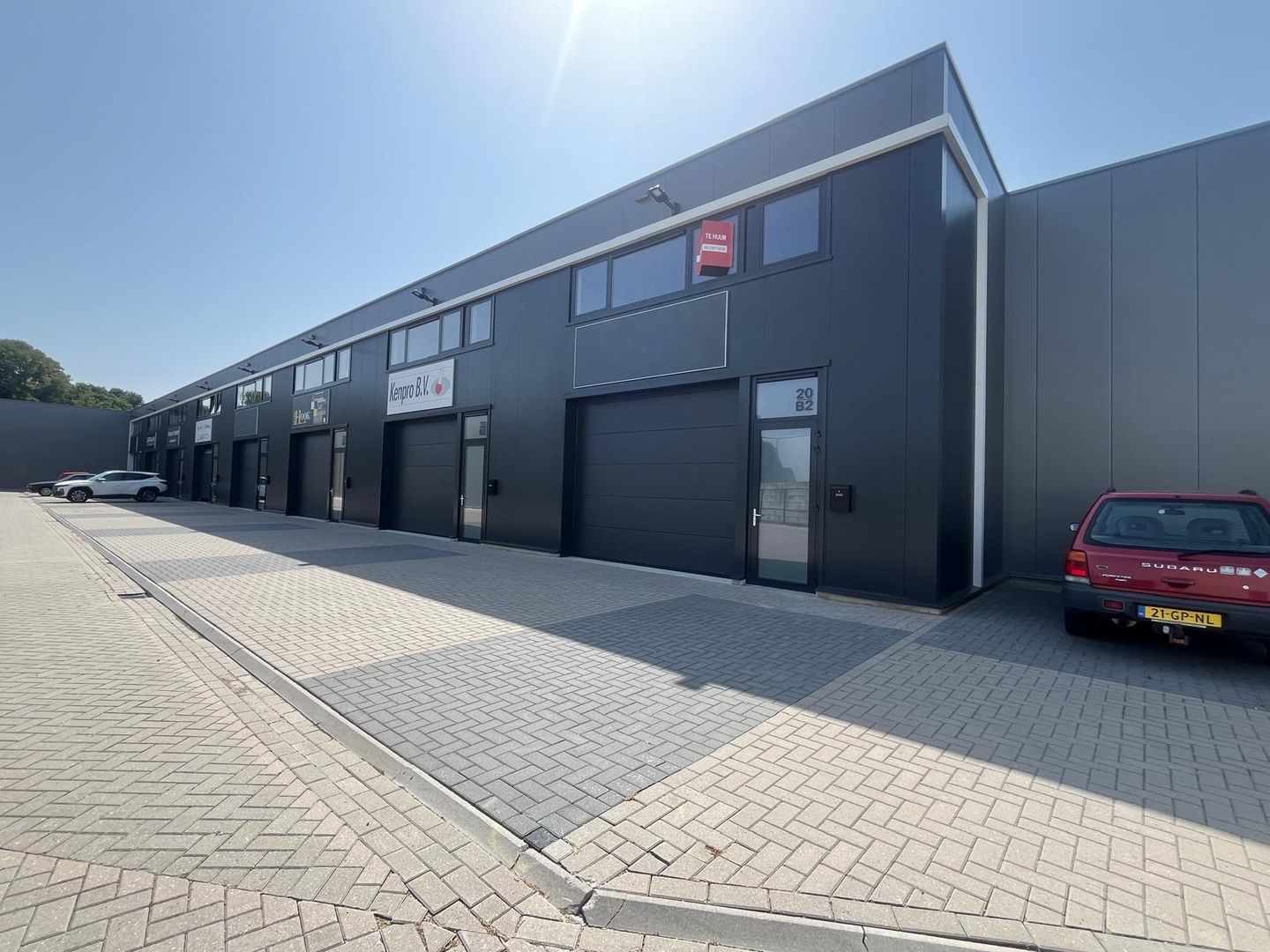 View photo 2 of Fahrenheitstraat 20-B2