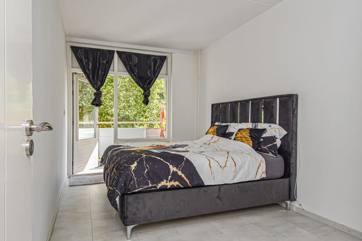 Foto 3 van Kadoelerbos 18