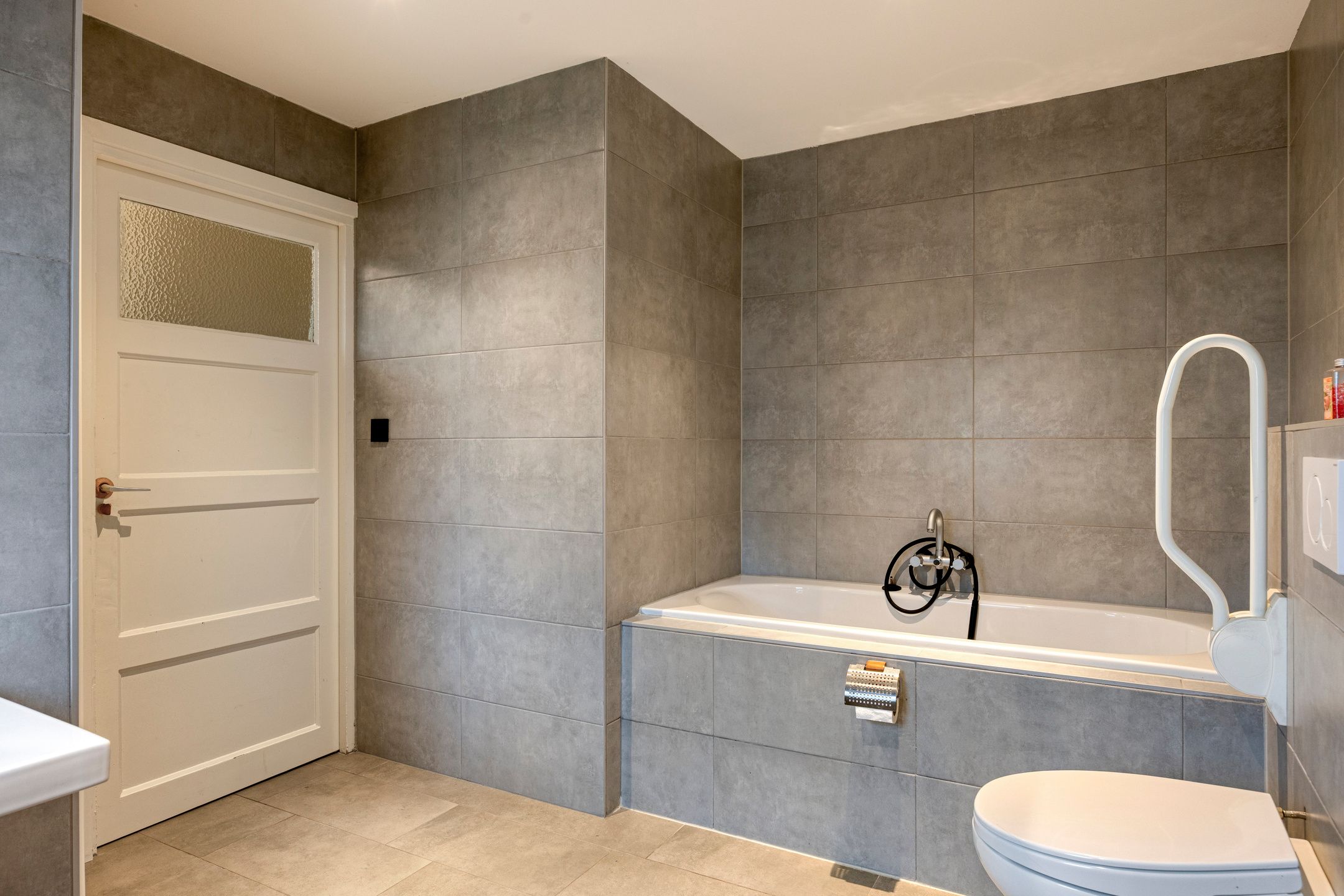 Foto 18 van Veesser Enkweg 28