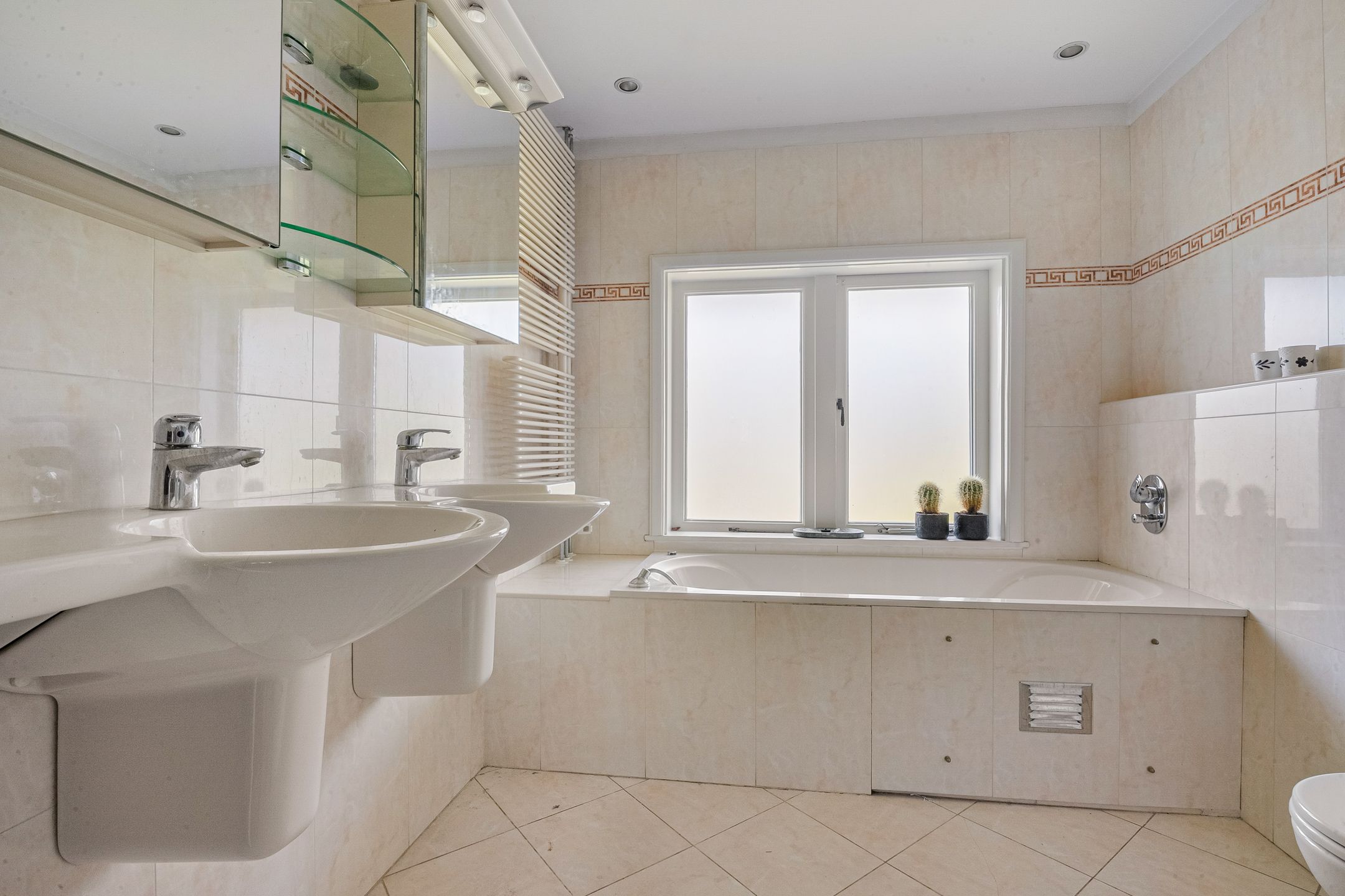 Foto 15 van Stationslaan 16