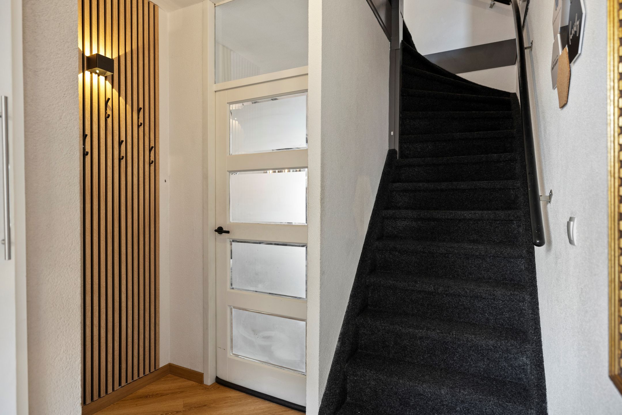 Foto 3 van Kruiszwin 2242