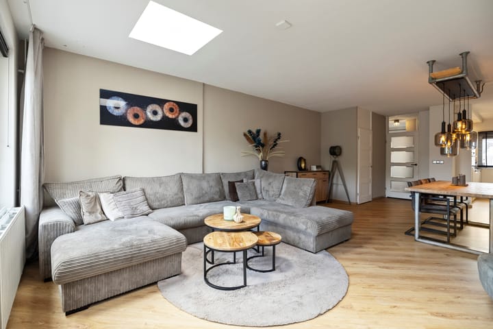 Foto 8 van Kruiszwin 2242