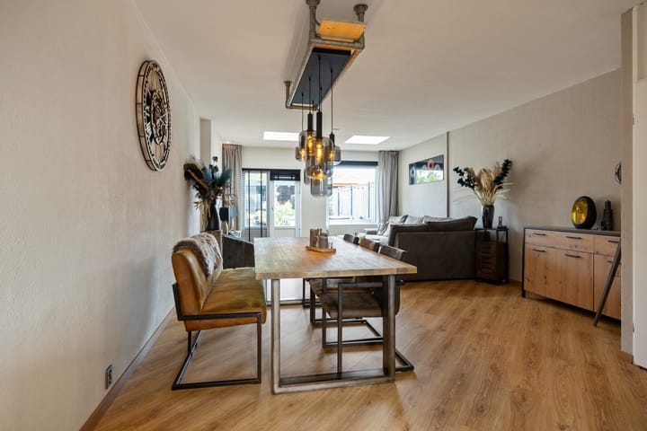 Foto 14 van Kruiszwin 2242