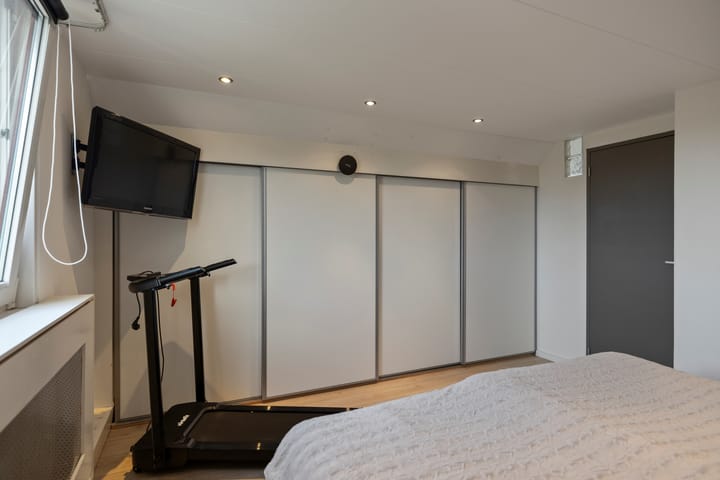 Foto 32 van Kruiszwin 2242