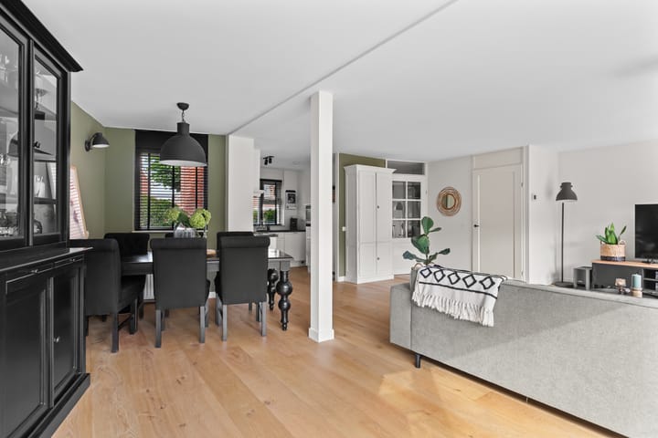 Foto 9 van Kamgras 33