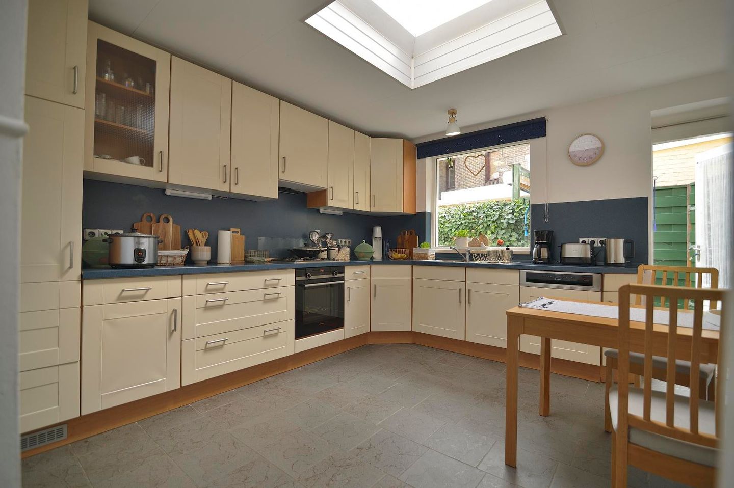 Foto 20 van Merodestraat 27