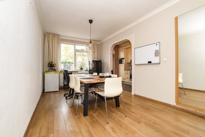 Foto 9 van Trompstraat 6