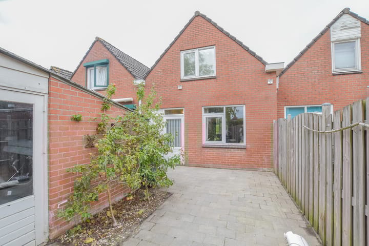 Foto 21 van Trompstraat 6