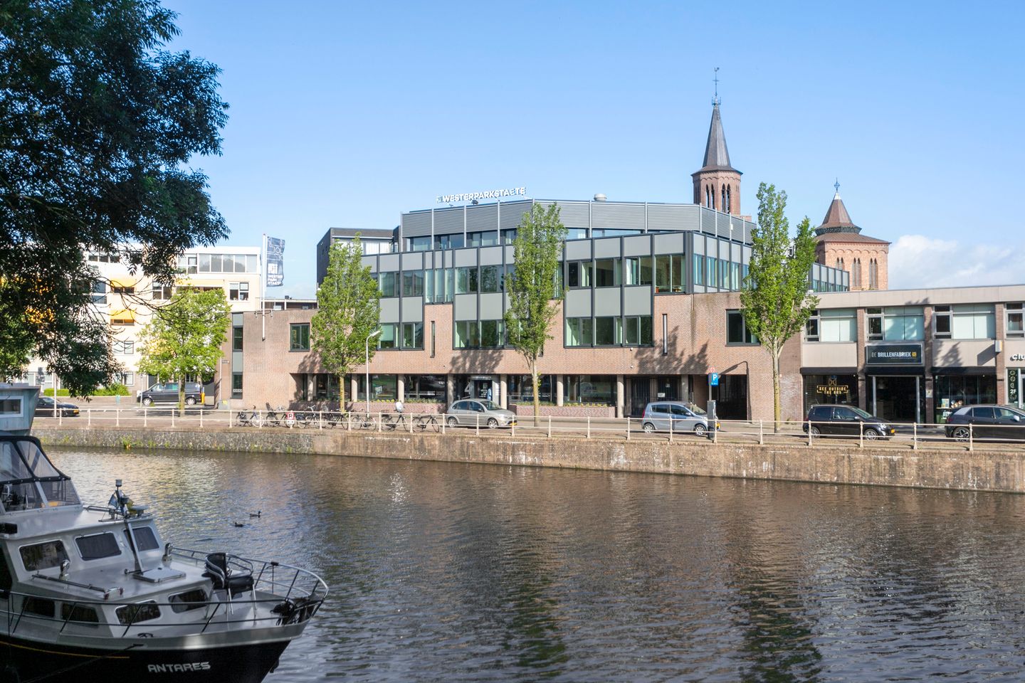 View photo 2 of Westersingel 4
