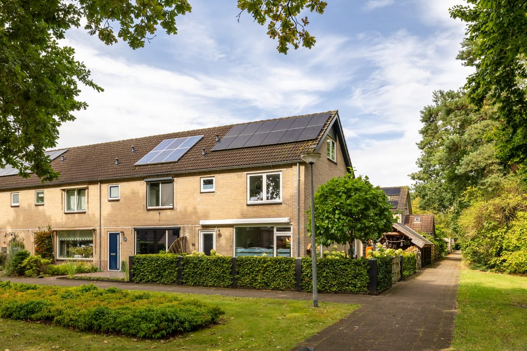 Foto 1 van Van Karnebeekstraat 22