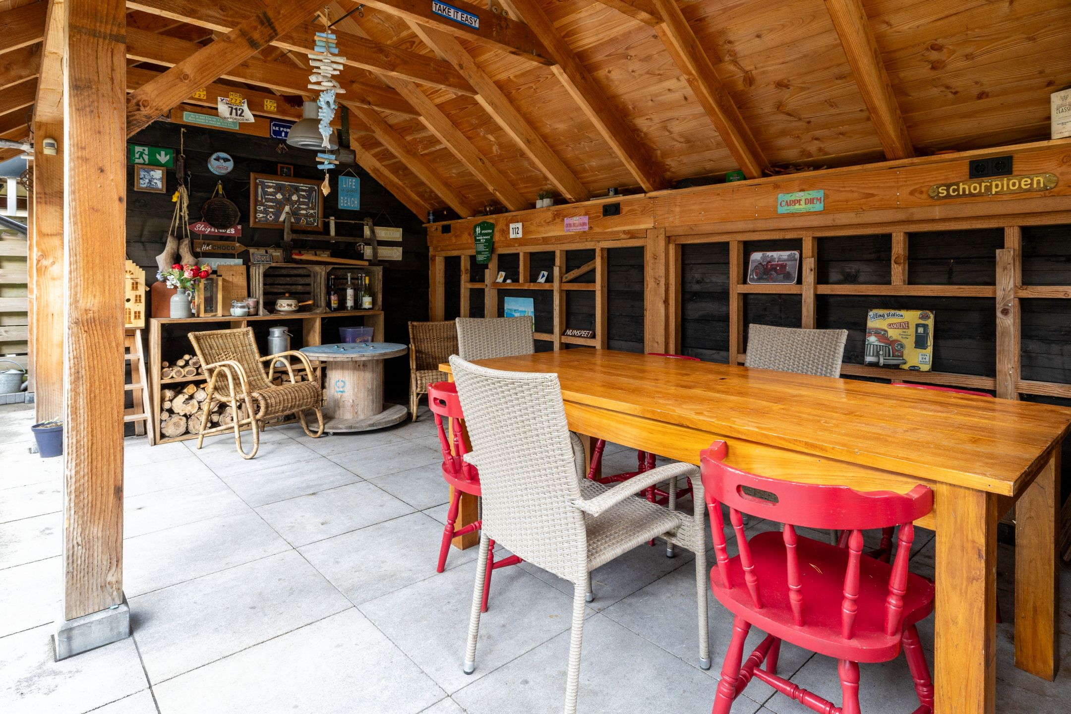 Foto 42 van Van Karnebeekstraat 22